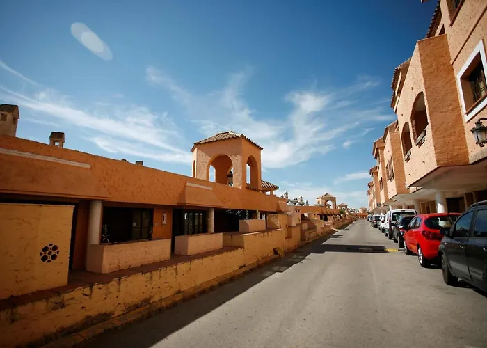 Duplex 6 Pax Con Wifi En Bahia Sur Con Parking Y Piscinas Comunitarias