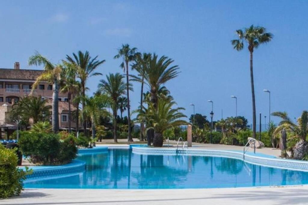 Duplex 6 Pax Con Wifi En Bahia Sur Con Parking Y Piscinas Comunitarias Holiday home