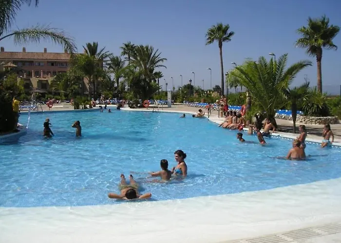 Duplex 6 Pax Con Wifi En Bahia Sur Con Parking Y Piscinas Comunitarias